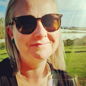 Meet your Posher, Kelly